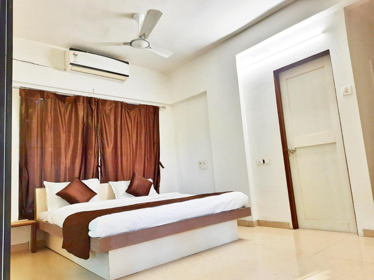 The Palm View Daman Exterior photo